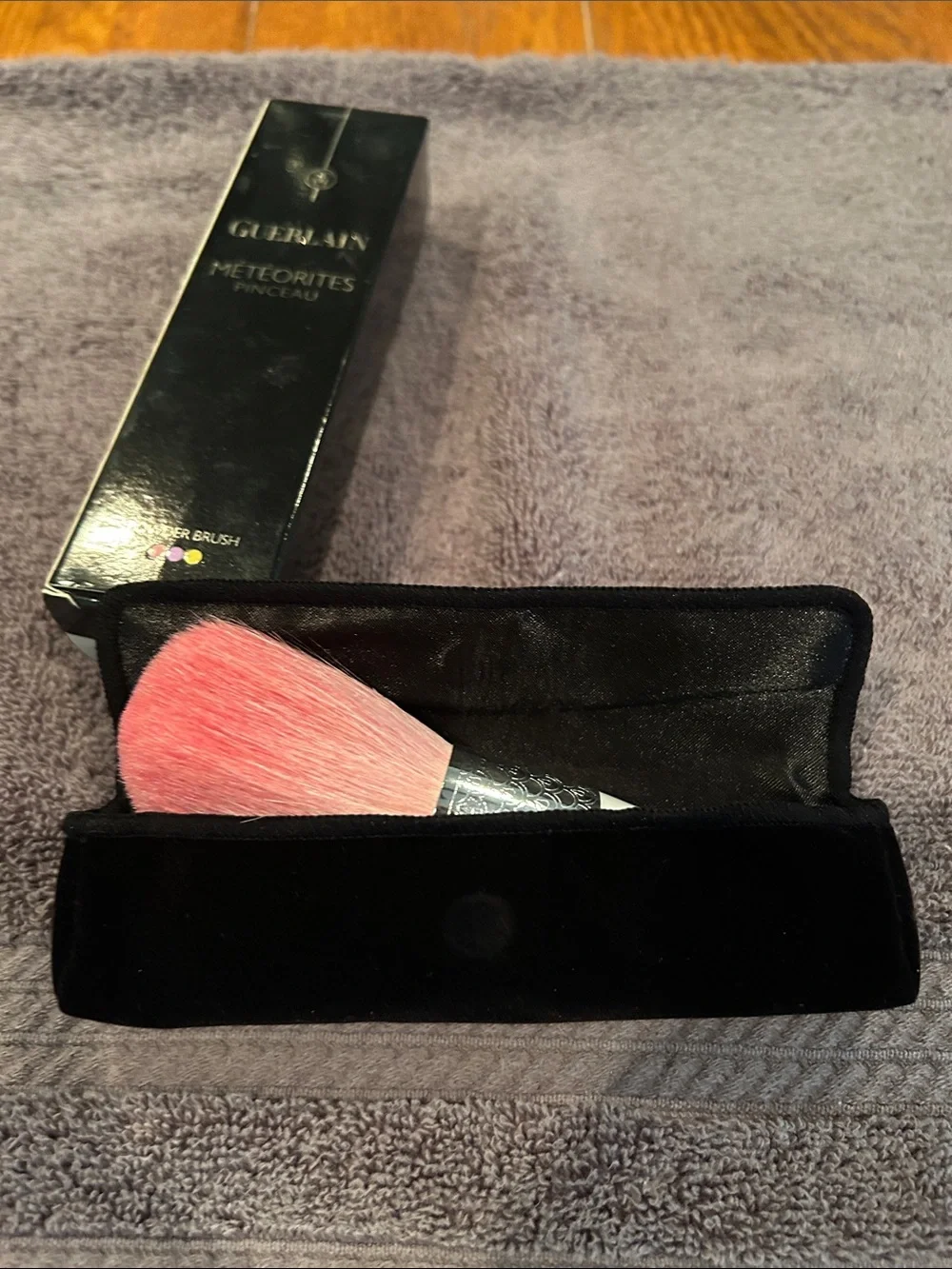 GUERLAIN meteorites pinceau